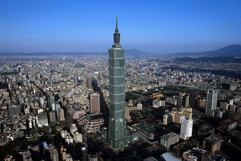10 самых невероятных лифтов в мире