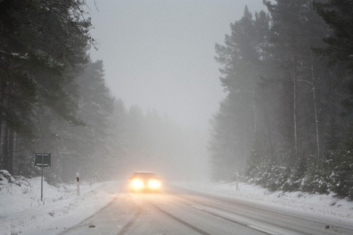 Как водить машину зимой без опаски