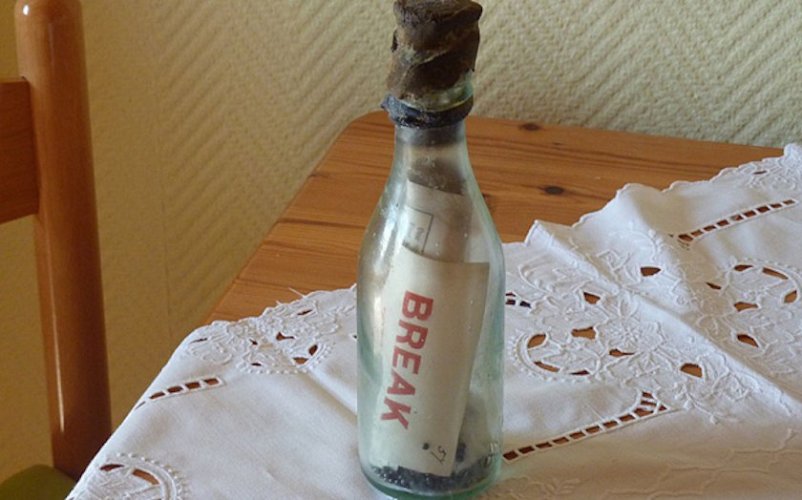 Кто написал самое древнее послание из бутылки