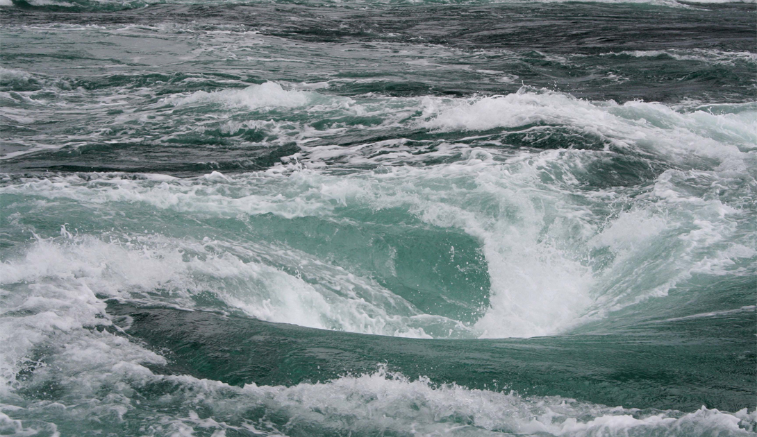 Воронка в бездну: 9 опаснейших водоворотов океана