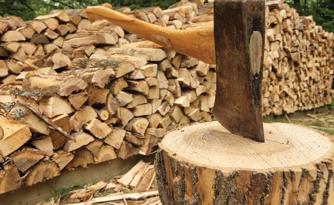 Учимся колоть дрова