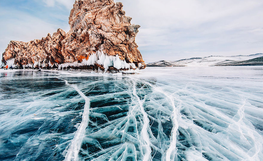 Фантастическая красота замерзшего Байкала