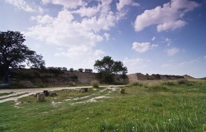 Следы мифических городов: археологи нашли и раскопали поселения, считавшиеся выдуманными