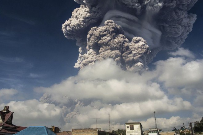 Почему самолет может упасть из-за вулканического пепла