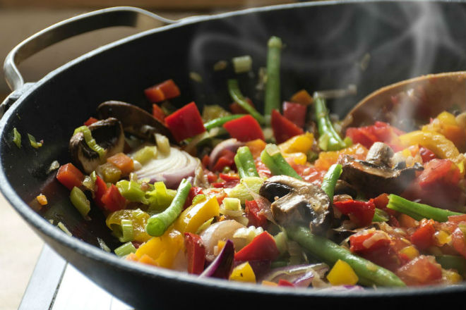 Самые здоровые способы приготовить овощи