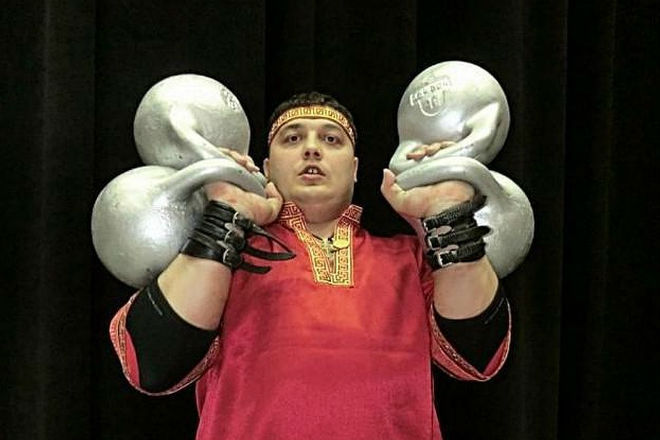 Дмитрий Халаджи: самый сильный человек в мире