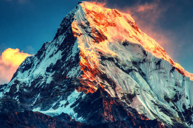 Как выглядят Гималаи с высоты 6000 метров