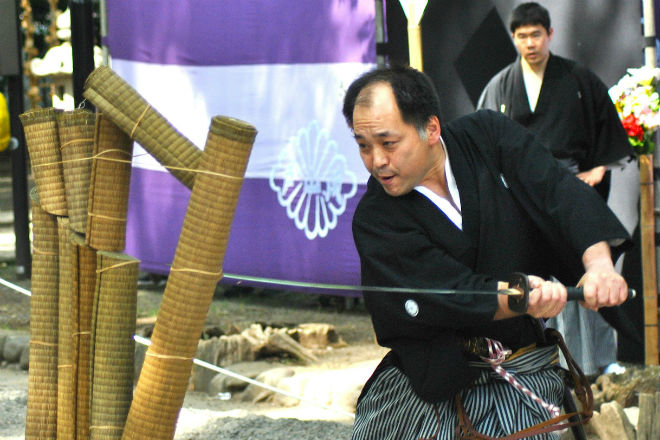 Катана: отличие в работе любителя и самурая