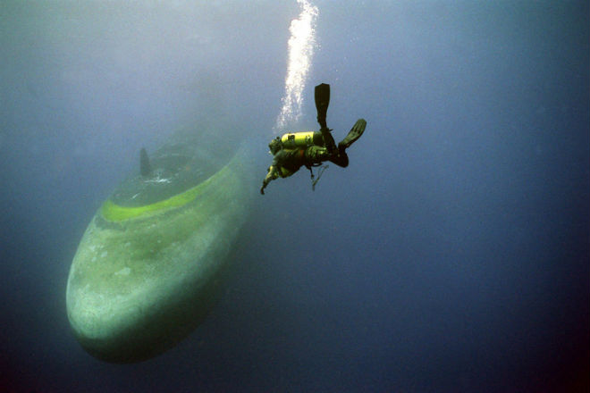 Тренировка подводных спасателей