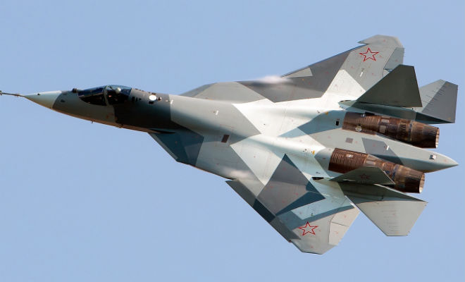 Пилот показал трюки, на которые способен только российский истребитель пятого поколения Т-50