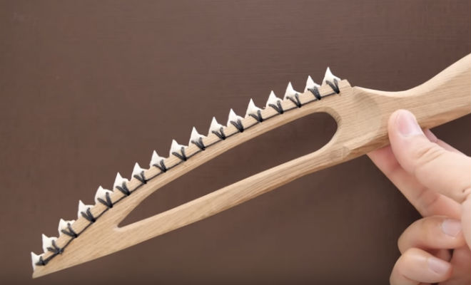 Нож из зуба акулы: пробуем в деле