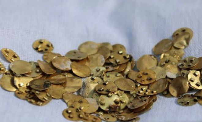Кинжал из 140 000 золотых кусков: ученые проникли в тайну возрастом 4000 лет