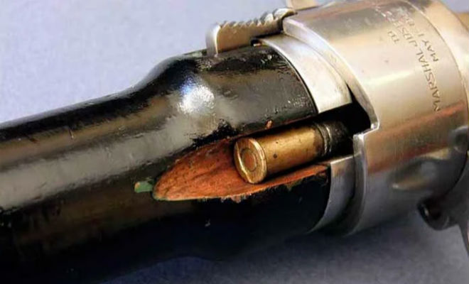 Как сделан кинжал-пистолет Сталина