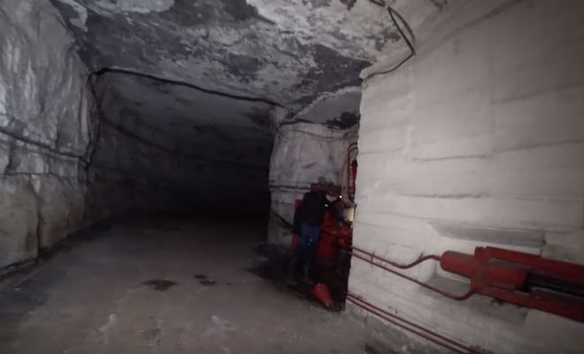 130 метров вниз под землю: черные копатели нашли склад-призрак Росрезерва