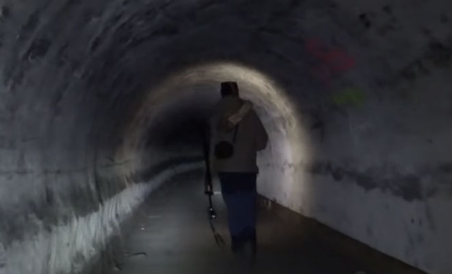 Подземный город под военной частью: поисковики спустились в сеть тоннелей
