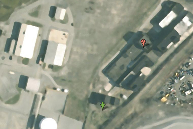 Нефтяная компания Mobil в городе Буффало, штат Нью-Йорк, США. Объекты предприятия на Google Maps размыты. 