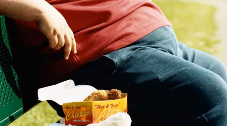 Ожирение
Лишний вес способен убить не только самооценку. Последние исследования Всемирной организации здравоохранения подтверждают несомненную связь ожирения и рака толстой кишки.